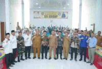 Wakil Bupati Asahan Rianto  saat  Talk Show Edukatif Jilid II yang digelar Barisan Aspirasi Pemuda dan Mahasiswa (BAPAM) Kabupaten Asahan di Aula Kantor Camat Sei Dadap, Selasa (13/10/2026), pukul 09.00 WIB.