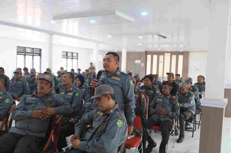 Suasana sosialisasi pembentukan Aslinmas Kota Medan di Aula Kantor Satpol PP Kota Medan, Rabu (14/10/2026).