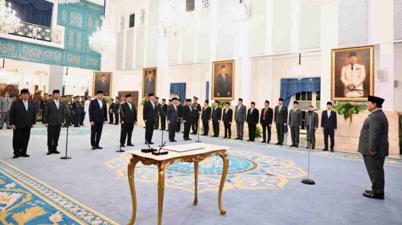 Presiden Prabowo melantik empat wakil menteri Kabinet Merah Putih di Istana Negara, termasuk dua wakil menteri baru di Kementerian Pertahanan.
