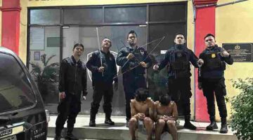 Timsus Macan Polres Pelabuhan Belawan mengamankan dua orang terkait dugaan tawuran di Tanjung Mulia dan menemukan sabit serta busur panah.