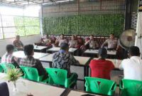 Kapolres Simalungun menyerap keluhan Kepling dan gamot terkait layanan 110, SIM daring, kenakalan remaja, balap liar, dan penyalahgunaan lem.