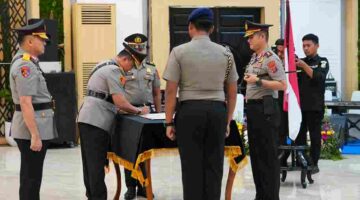 Kapolda Sumut Sonny Irawan memimpin sertijab Wakapolda Sumut dan Kapolresta Deli Serdang di Aula Tribrata Polda Sumut, Senin (19/10/2026) pukul 13.00 WIB.