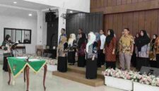 Pengukuhan Kelompok Kerja (Pokja) Bunda Pendidikan Anak Usia Dini (PAUD) Kabupaten Asahan dan pelantikan Bunda PAUD tingkat kecamatan se-Kabupaten Asahan di Pendopo Rumah Dinas Bupati Asahan, Selasa (20/10/2026).