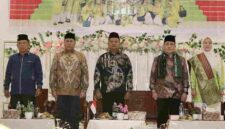 Wabup Asahan Rianto mendampingi Wamenag RI dalam konsolidasi Fahmi Ummi se-Sumut yang membahas pemberdayaan perempuan, keluarga, dan sertifikasi halal UMKM.