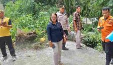 Badan Penanggulangan Bencana Daerah (BPBD) melakukan peninjauan dan berkoordinasi dengan sejumlah instansi untuk mempercepat penanganan serta pemulihan akses transportasi.